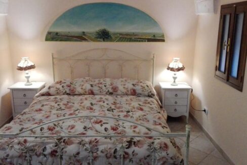 camera da letto - piano terra - archetto bianco